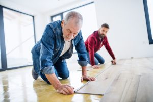 Laying-Vinyl-Flooring